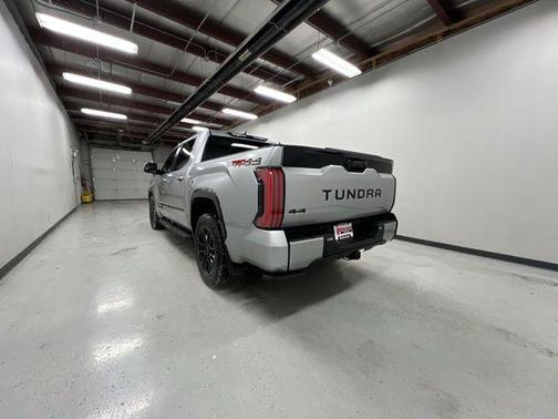 2024 Toyota Tundra Platinum
