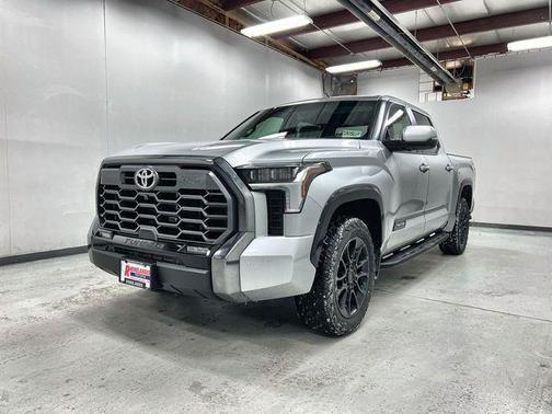 2024 Toyota Tundra Platinum