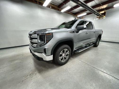 Sterling Metallic 2026 GMC Sierra 1500 SLE