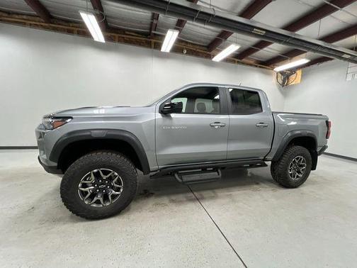 2025 Chevrolet Colorado ZR2