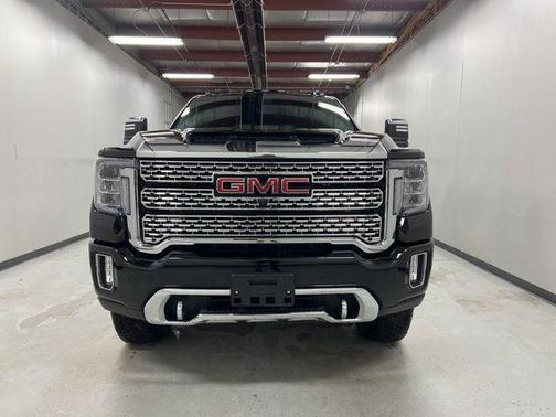 2020 GMC Sierra 2500 Denali