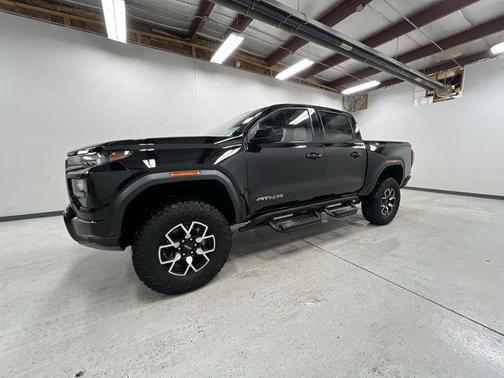 2023 GMC Canyon AT4X