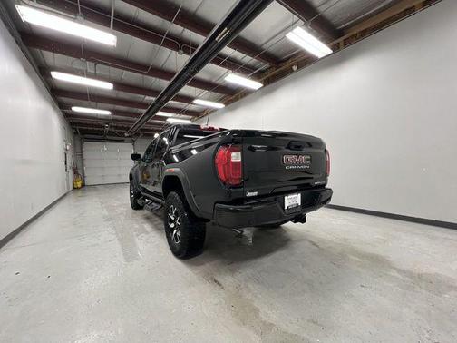 2023 GMC Canyon AT4X