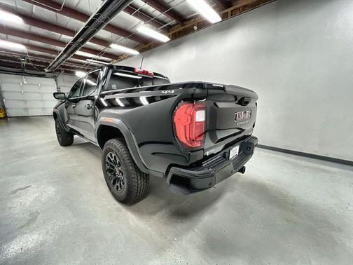 Onyx Black 2026 GMC Canyon Elevation