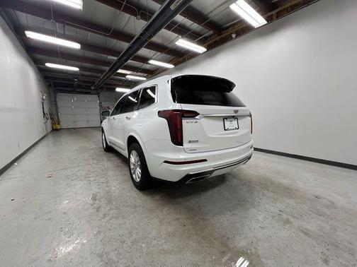 2024 Cadillac XT6 Luxury AWD