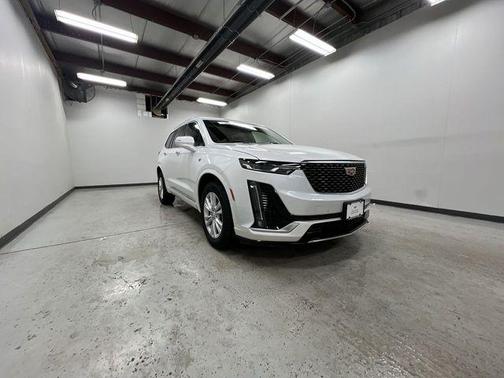 2024 Cadillac XT6 Luxury AWD
