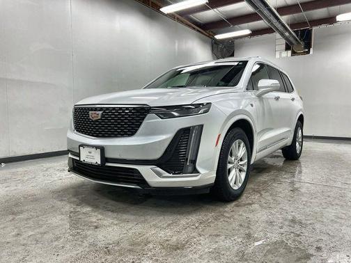 2024 Cadillac XT6 Luxury AWD