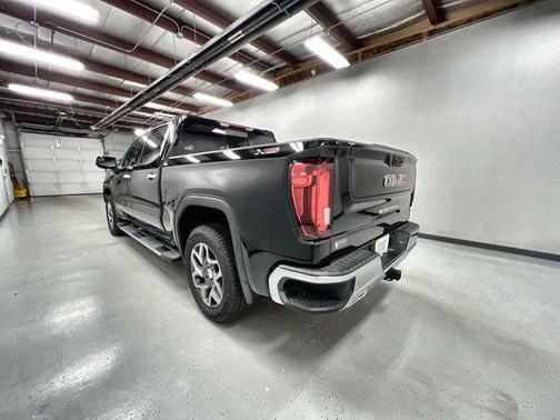 Onyx Black 2026 GMC Sierra 1500 SLT