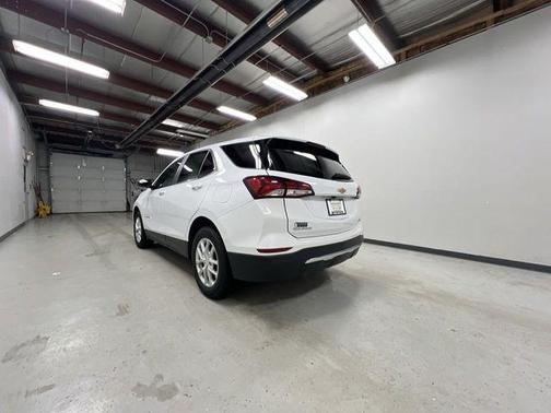 Summit White 2024 Chevrolet Equinox 1LT