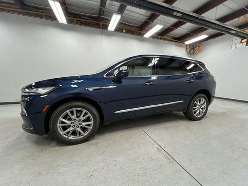 2023 Buick Enclave Premium AWD