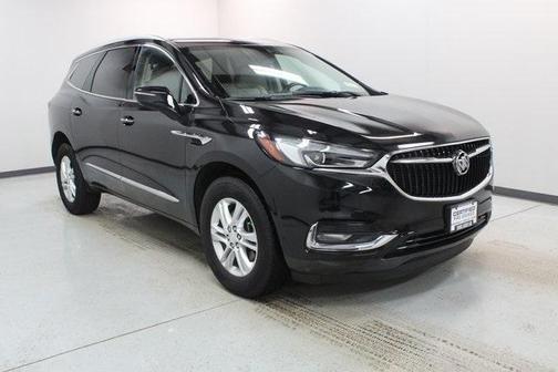 Photo 3 of 21 of 2019 Buick Enclave Essence