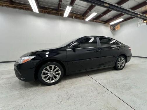 2017 Toyota Camry XLE