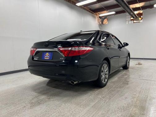 2017 Toyota Camry XLE