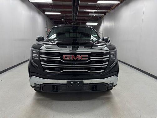 Onyx Black 2023 GMC Sierra 1500 SLT