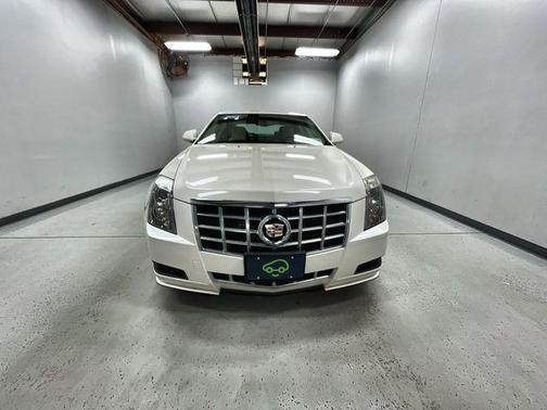 White Diamond Tricoat 2013 Cadillac CTS Luxury
