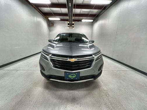 Sterling Gray Metallic 2024 Chevrolet Equinox 1LT