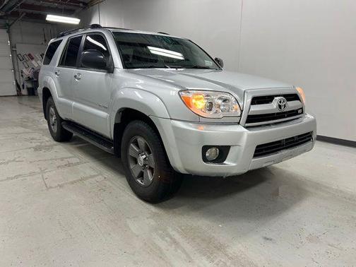 Titanium Metallic 2008 Toyota 4Runner SR5 V8