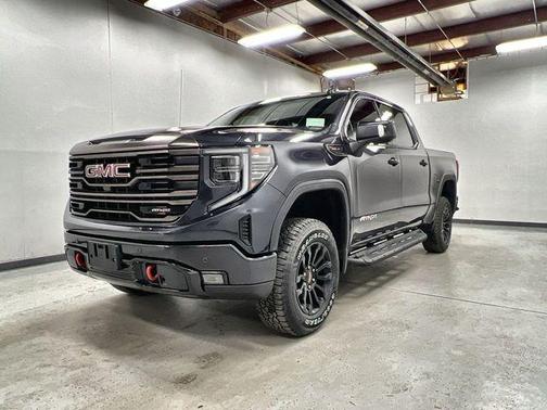 2022 GMC Sierra 1500 AT4X