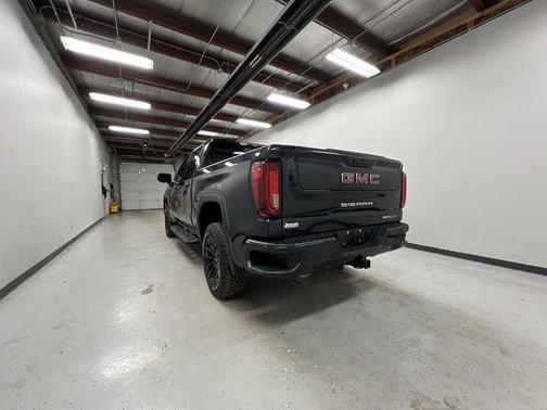 2022 GMC Sierra 1500 AT4X