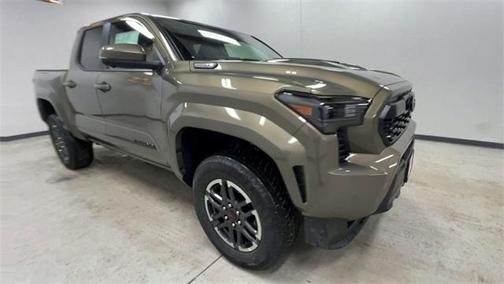 2025 Toyota Tacoma Hybrid TRD Sport