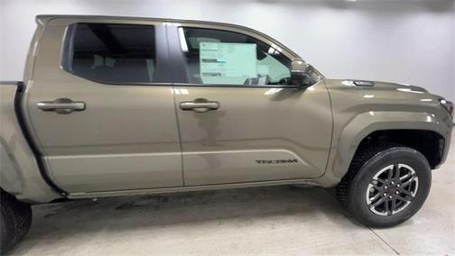 2025 Toyota Tacoma Hybrid TRD Sport