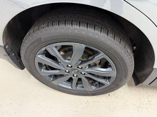 Sterling Gray Metallic 2023 Chevrolet Equinox AWD RS