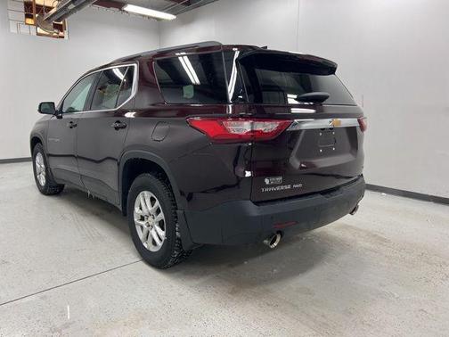 2021 Chevrolet Traverse LT Leather