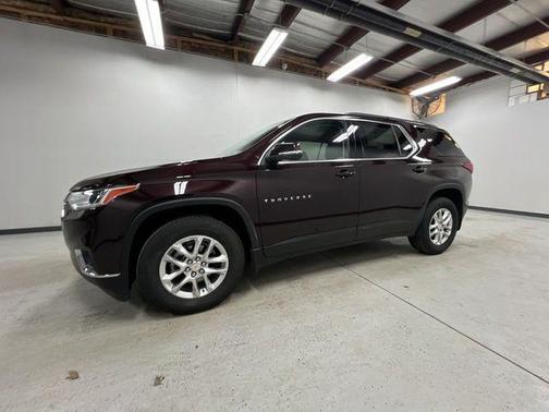 2021 Chevrolet Traverse LT Leather