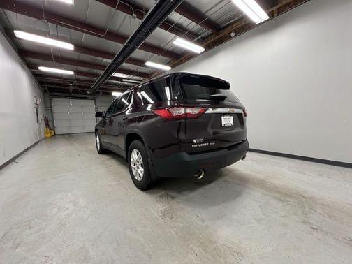 2021 Chevrolet Traverse LT Leather