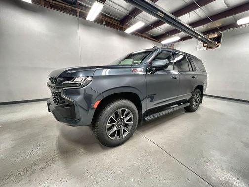 Shadow Gray Metallic 2021 Chevrolet Tahoe 4WD Z71