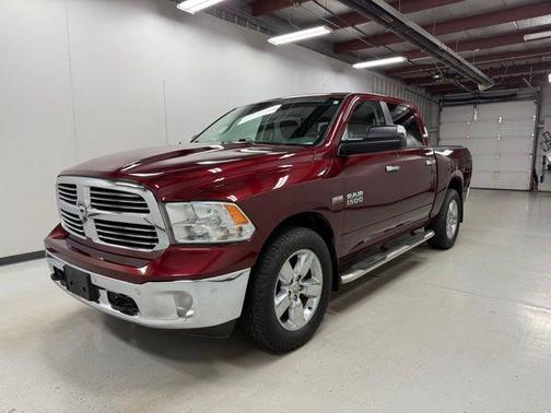 Delmonico Red Pearlcoat 2016 RAM 1500 Big Horn