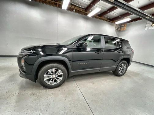 Mosaic Black Metallic 2026 Chevrolet Equinox 1LT