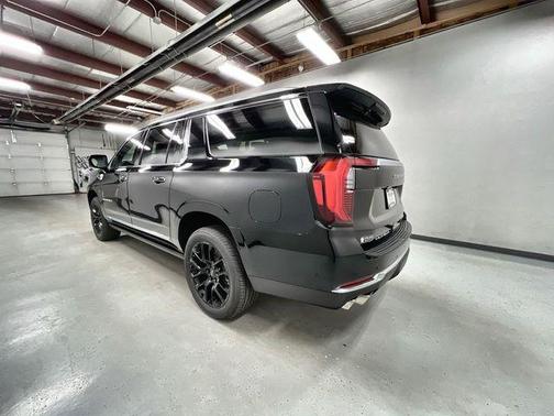 Onyx Black 2026 GMC Yukon XL Denali