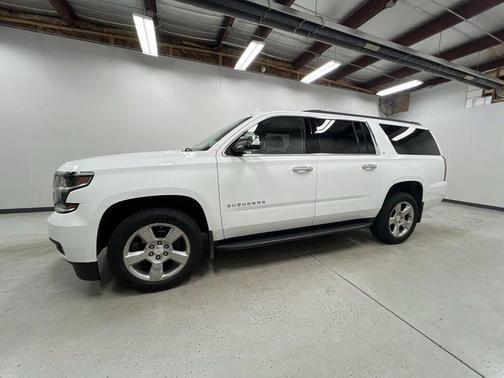 2018 Chevrolet Suburban LT