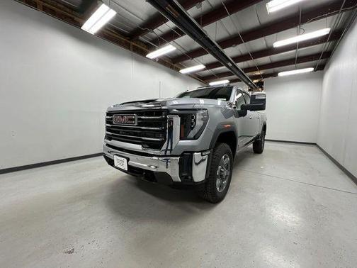 2026 GMC Sierra 2500 SLT