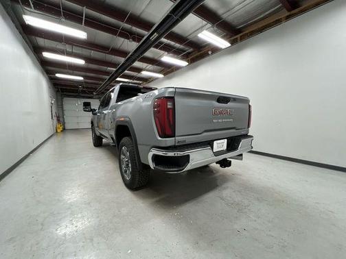 2026 GMC Sierra 2500 SLT