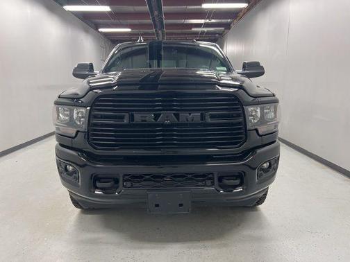 Diamond Black Crystal Pearlcoat 2020 RAM 2500 Big Horn Crew Cab 4x4 6'4' Box