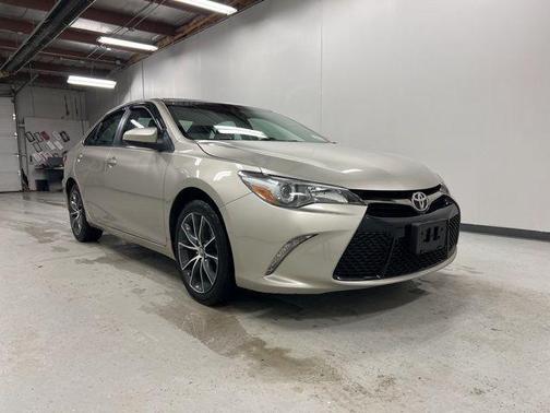 2017 Toyota Camry XSE