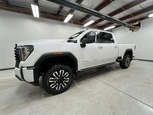 2024 GMC Sierra 3500 Denali