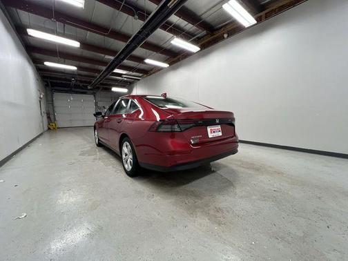 2024 Honda Accord LX 1.5T