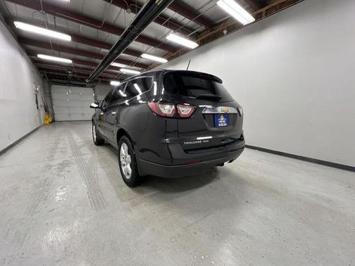 2017 Chevrolet Traverse 1LT