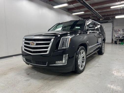 2018 Cadillac Escalade ESV Premium Luxury