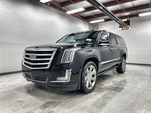 2018 Cadillac Escalade ESV Premium Luxury