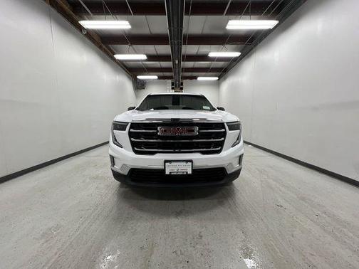 2024 GMC Acadia FWD Elevation