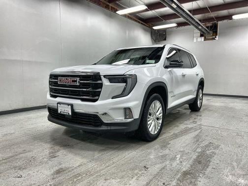 2024 GMC Acadia FWD Elevation