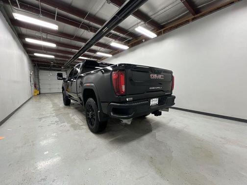 2023 GMC Sierra 2500 Denali