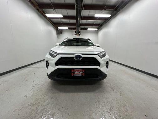 2022 Toyota RAV4 Hybrid XLE Premium