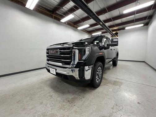 2026 GMC Sierra 2500 SLE