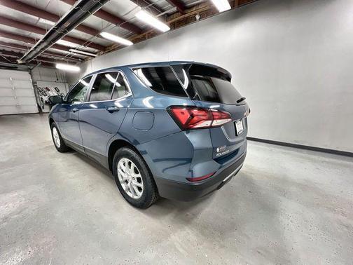Lakeshore Blue Metallic 2024 Chevrolet Equinox 1LT