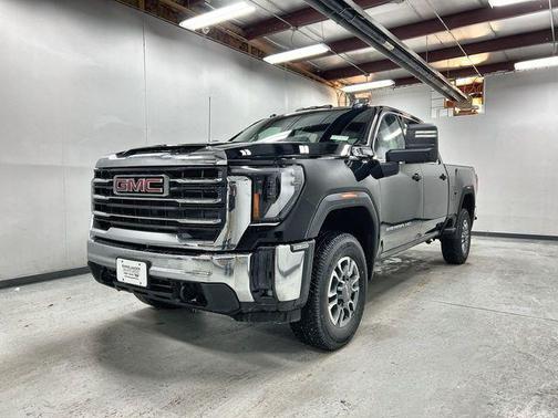2026 GMC Sierra 2500 SLE